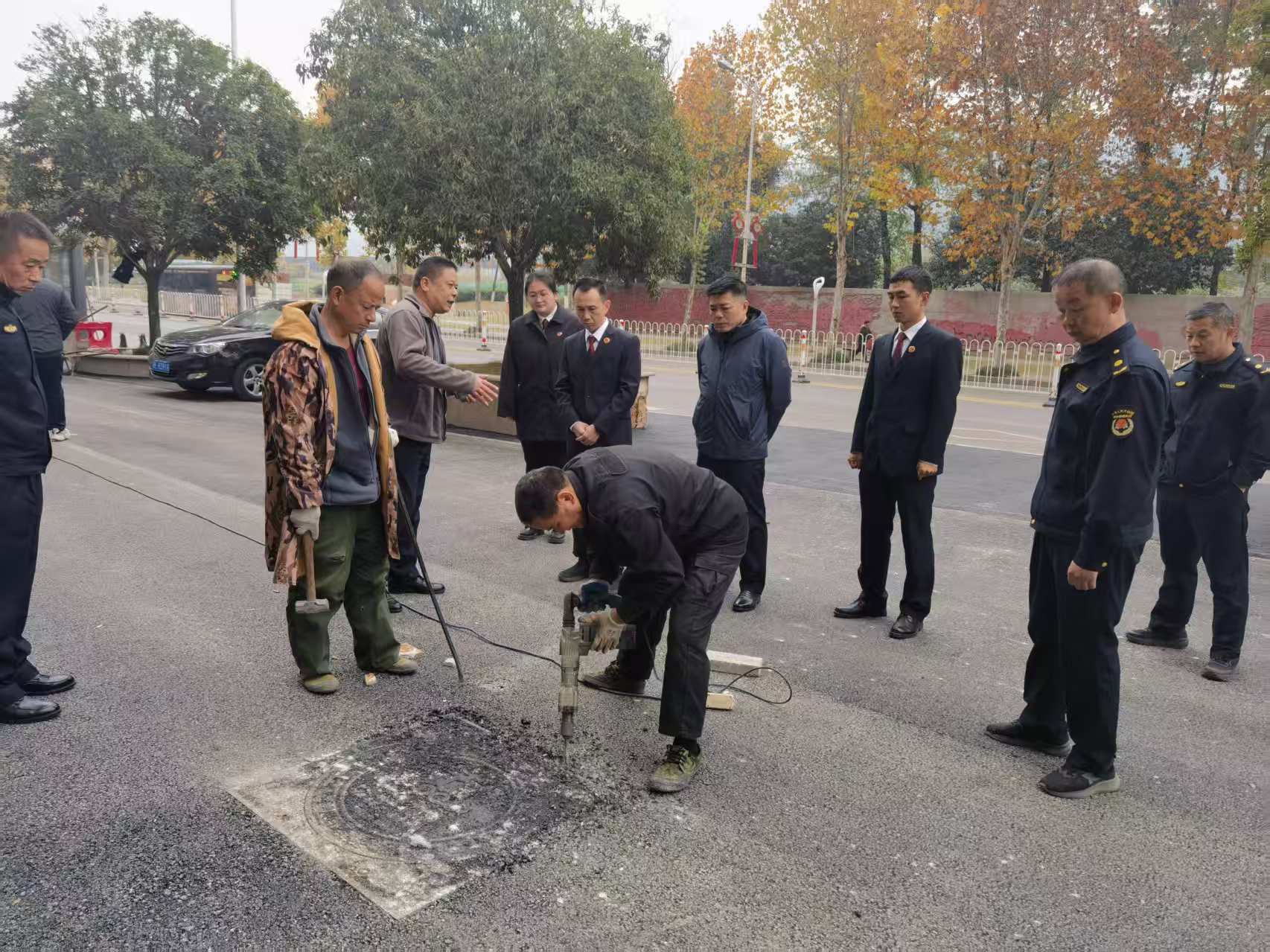 赤壁：落实“四号检察建议”，开展窨井盖治理“回头看”